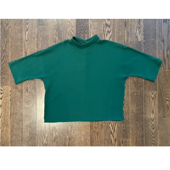 Uniqlo Drape Mockneck 3/4 Sleeve Blouse (Size L) - Picture 3 of 7
